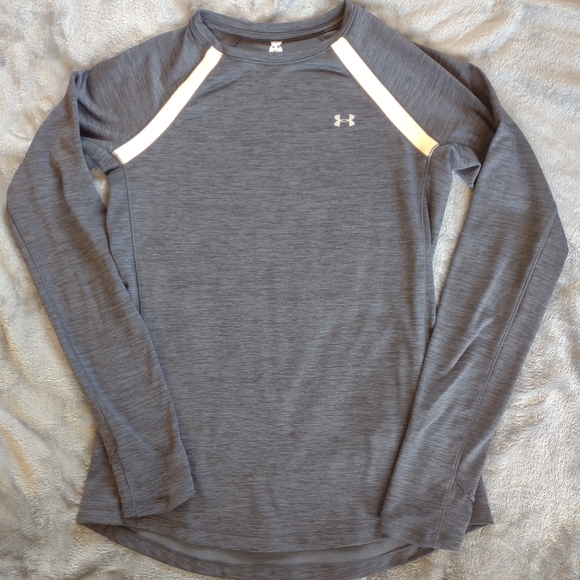 Women's Grey Under Armour ColdGear Fitted Long Sleeve Crewneck Shirt - Picture 1 of 9